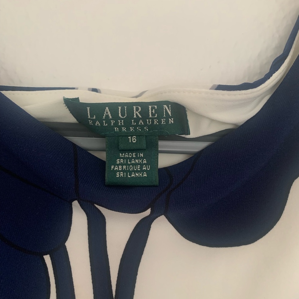 Ralph Lauren knee length dress, navy & cream floral design. Size 16 (runs small) - Picture 4 of 6